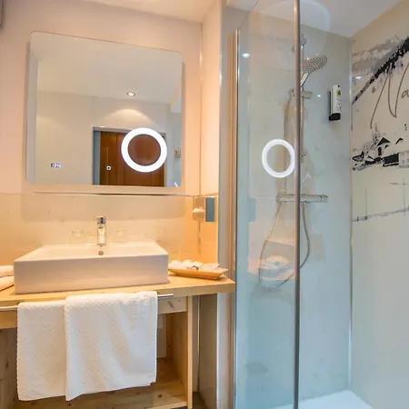 Beauty & Wellness Tirolerhof Otel