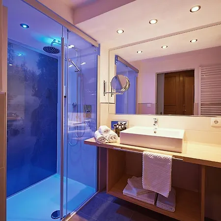 Otel Beauty & Wellness Tirolerhof Nauders