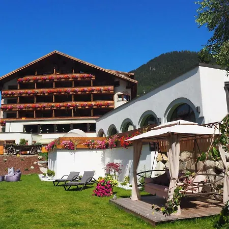 Beauty & Wellness Tirolerhof Hotel Nauders