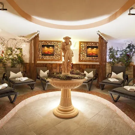 Hotel Beauty & Wellness Tirolerhof 4*