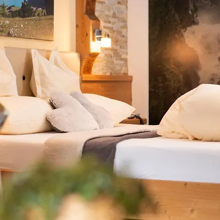 Otel Beauty & Wellness Tirolerhof